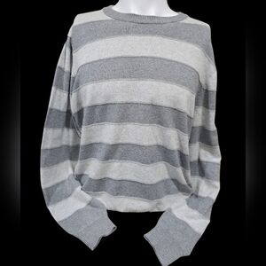 Women's Sonoma Gray Striped Sweater‎ Size Large